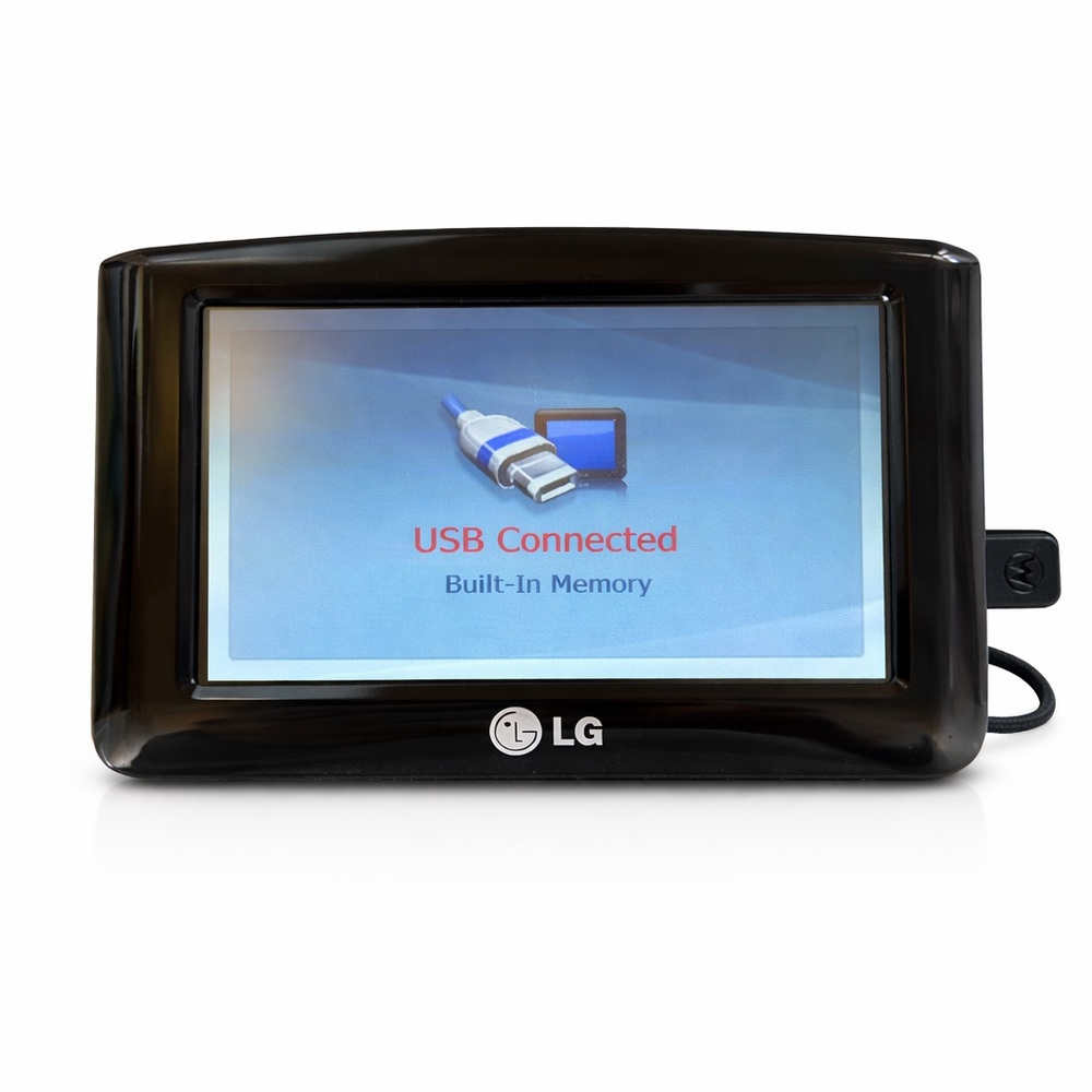 LG LNS40 Portable GPS Navigator w/ USB Built-In Memory | 4” Screen